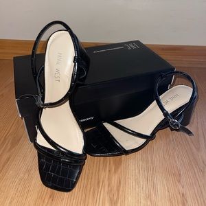 BLACK NINE WEST FAUX SNAKESKIN HEELS